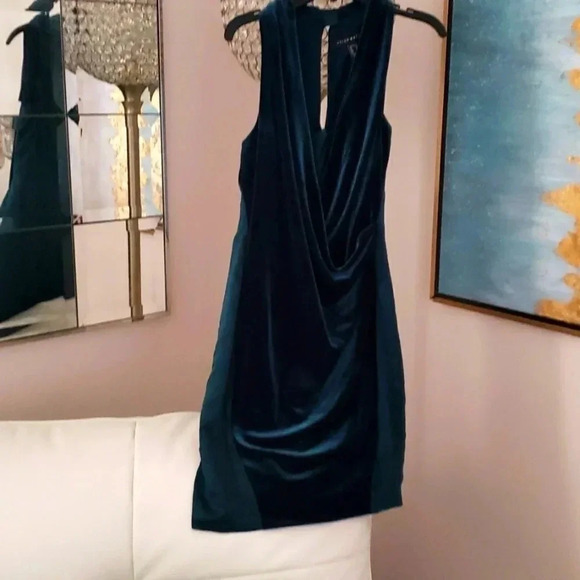 AIDAN MATTOX esmerald green silk&velour dress size 6 - Picture 1 of 4